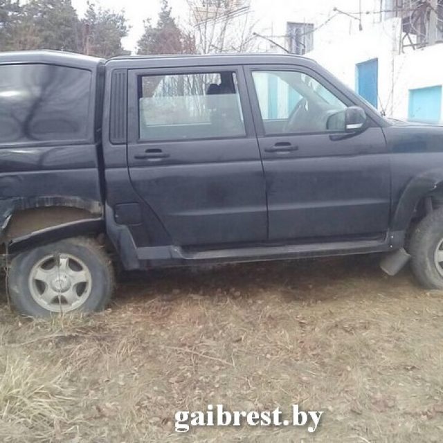 Задержанным в Ивацевичах угонщиком автомобиля «УАЗ» оказался бесправник из Пружанского района