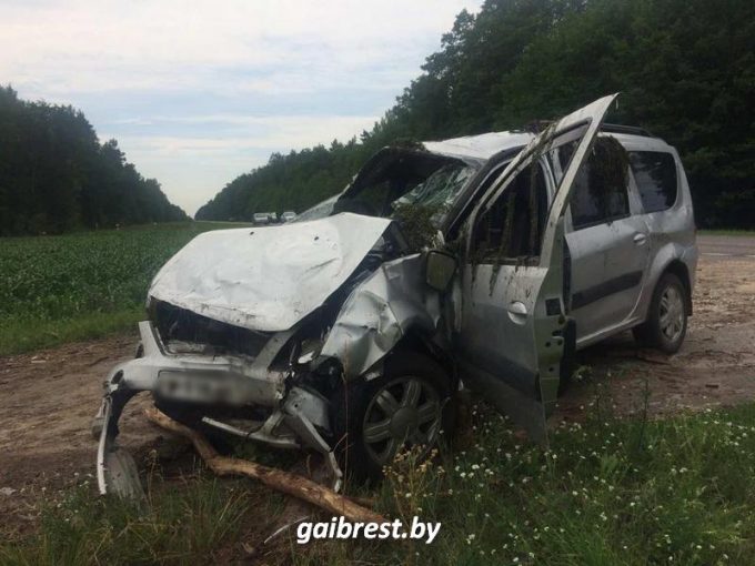 В Пинском районе в аварии погибли двое россиян